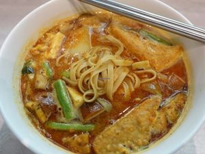 Curry noodle at Real Food 真食 - South Beach in Central Singapore