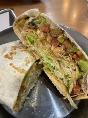 Crunch wrap  at Lagniappe in Seongnam