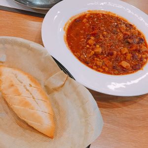 비건 칠리 (메뉴엔 없고 주인장님께 요청하면 됩니다) // Vegan chily (not listed on the menu. Ask to the owner! )  at Lagniappe in Seongnam