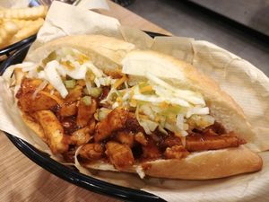 바베큐 포보이 at Lagniappe in Seongnam