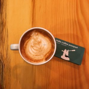 Flat white au lait de soya at Esquina in Montreal