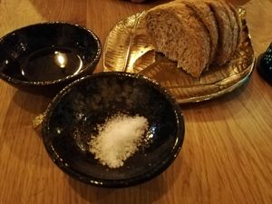 Bread with olive oil at Bij Albrecht in Eindhoven