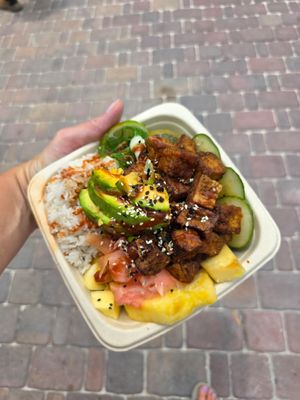 Tofu poke bowl at Eduardo's Beach Shack in Palm Beach