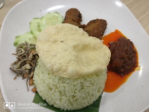 nasi lemak (requested no egg) at SHU Vegetarian 蔬方斋 - Jln Kayu in Northeast Singapore