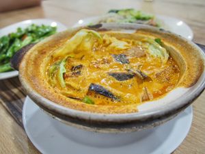Curry Fish Head Hotpot at SHU Vegetarian 蔬方斋 - Jln Kayu in Northeast Singapore