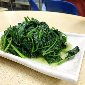 Sweet potato leaves at Green Lane Vegetarian Food in North Singapore