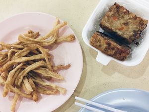 Beancurd fries & carrot cake (bad lighting paiseh > at Green Lane Vegetarian Food in North Singapore