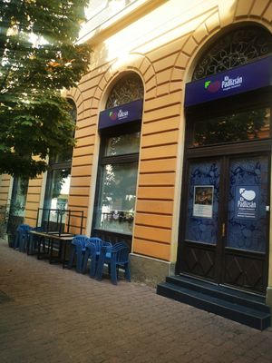 Outside at Kis Padlizsan in Debrecen