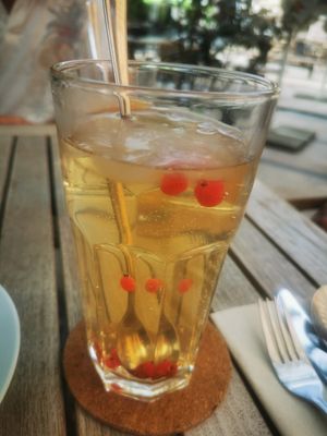Lavender limonade at Kis Padlizsan in Debrecen