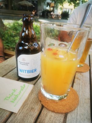 Apple-elderflower refreshing drink and wheat beer at Kis Padlizsan in Debrecen