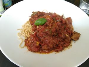 Vegan pasta at De Plaats in Bruges