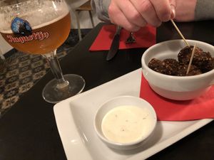 Falafel starter with vegan dip at De Plaats in Bruges