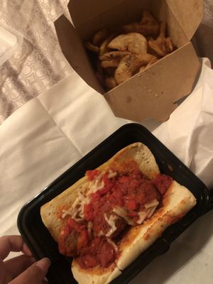 Take out dinner 🍽   at Peekaboo Canyon Wood Fired Kitchen in Kanab