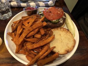 Impossible burger and sweetpotatofries at Peekaboo Canyon Wood Fired Kitchen in Kanab