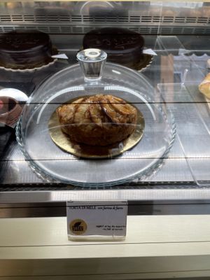 Torta di mele  at Pasticceria Ponte delle Paste in Venice