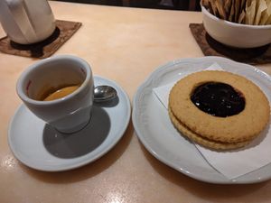 Vegan colazione at Pasticceria Ponte delle Paste in Venice