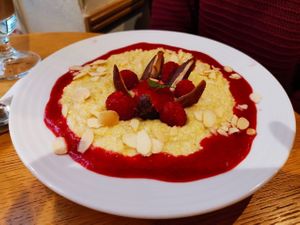 Millet with raspberries and dates at Mondieu - Laurinska in Bratislava