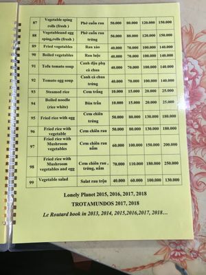 second page of vegetarian options at Trung Tuyet in Ninh Binh