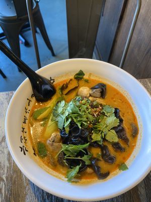 Spicy Garlic Jalapeño Ramen at Gokoku Vegetarian Ramen Shop in Studio City