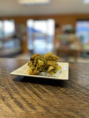 Curried Veggies on Basmati #Veganuary at Mosaic Market in Windsor