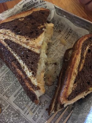 Tofu Reuben-no cheese/no dressing at Cascade Restaurant in Lutsen