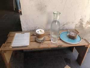 Bestes vegan banana bread 🤤 at haepinest in Innsbruck