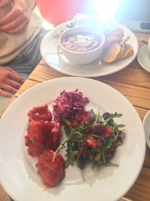 Cauliflower wings and chilli at Crazy Bean Cafe in Great Bookham
