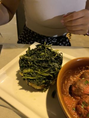 Oven fried potatoes with spinach  at Origano Campo de' Fiori in Rome