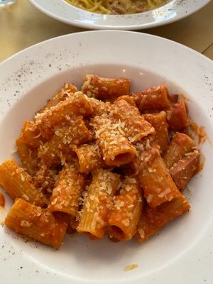 Amatriciana at Origano Campo de' Fiori in Rome