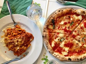 Vegan Margarita pizza at Origano Campo de' Fiori in Rome