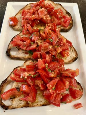 bruschetta pomodoro  at Origano Campo de' Fiori in Rome