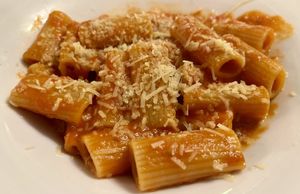 rigatoni all'amatriciana vegani   at Origano Campo de' Fiori in Rome