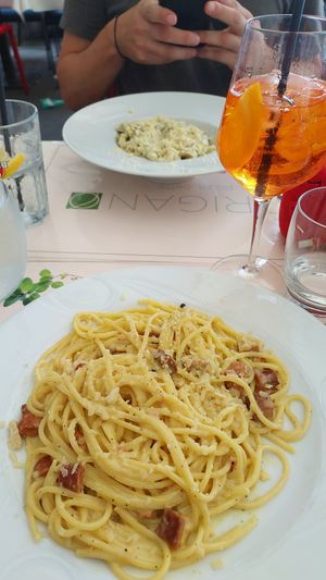 Carbonara and risotto at Origano Campo de' Fiori in Rome