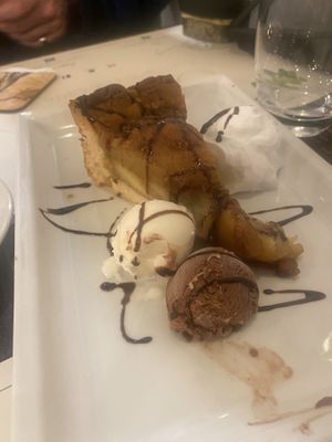 Apple pie   at Origano Campo de' Fiori in Rome