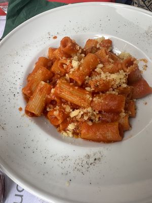 Rigatoni   at Origano Campo de' Fiori in Rome