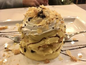 Postre con crema y nata  at Origano Campo de' Fiori in Rome