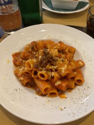 Amatriciana  at Origano Campo de' Fiori in Rome
