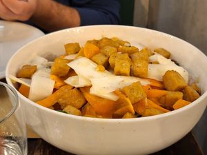 Forgot the name- it's a great salad with tempeh😋 at Origano Campo de' Fiori in Rome