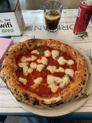 Vegan Margherita  at Origano Campo de' Fiori in Rome