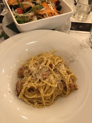 Huge vegan salad and vegan carbonara (pizzas we’re amazing too)  at Origano Campo de' Fiori in Rome