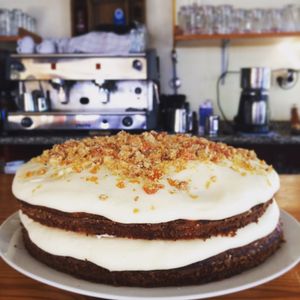 Humming bird cake at Noah's Ark in La Gomera