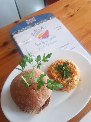 Veggi burger  at Noah's Ark in La Gomera