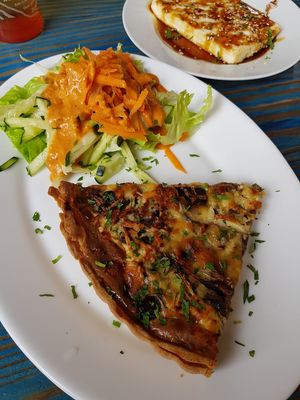 Quiche del día at Noah's Ark in La Gomera