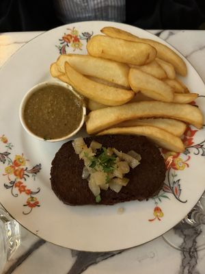 Steak frites  at Delice & Sarrasin in New York City