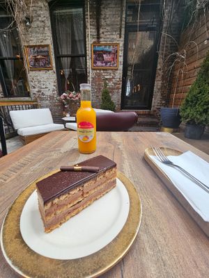 Dessert on the patio at Delice & Sarrasin in New York City