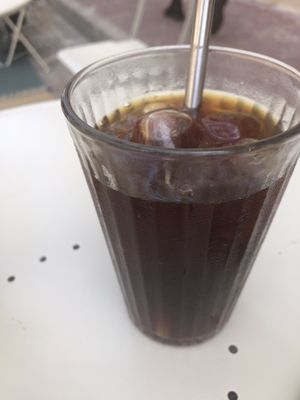 Coffee brew at Joy Healthyfood in Montpellier