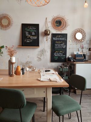 Interior at Joy Healthyfood in Montpellier
