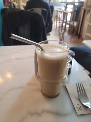 Iced coffee with oat milk   at Joy Healthyfood in Montpellier