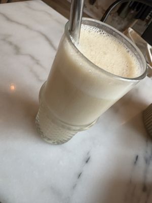 Super food milkshake   at Joy Healthyfood in Montpellier