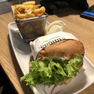 Vegan burger with fries  at Friends & Brgrs in Copenhagen